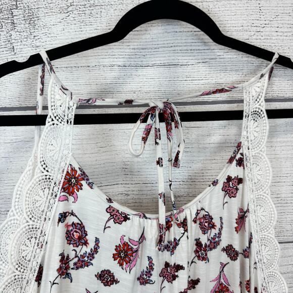 Maurices Plus Size White Floral Pink Sleeveless Lace Trim Summer Top Size 2X - Picture 6 of 7